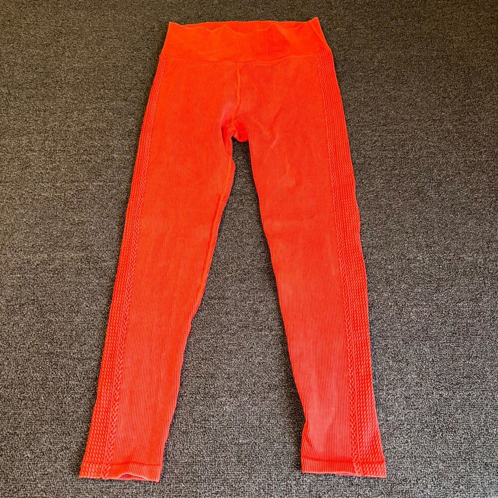 Offline By Aerie Big Chill Seamless Leggings Womens Medium Starburst Cable Deets